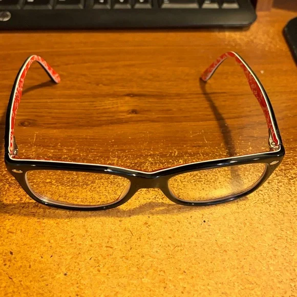 Ray bans Black Frame with Red Patterned Temples. Rb5228247953017140 - Picture 4 of 4